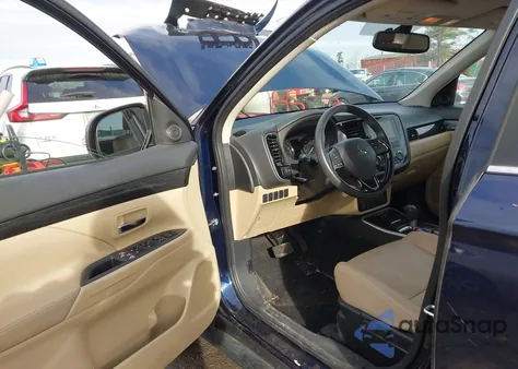 2017 Mitsubishi Outlander Se/Sel z USA, uszkodzony, nr VIN JA4AD3A33HZ037631